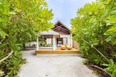 BEACH POOL VILLA WITH JACUZZI